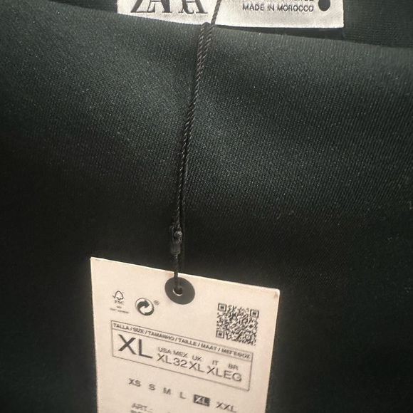 Zara Deep Green dress with rushing on the side boat neck and slit in rear. - Picture 4 of 9